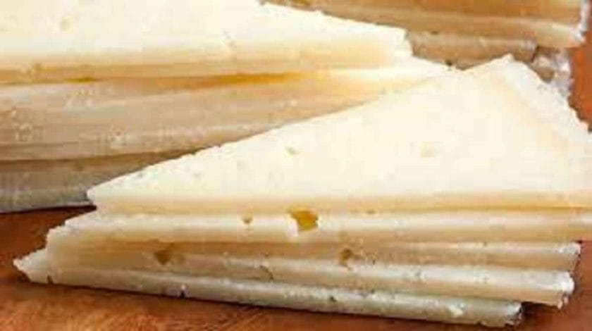How Long Does Manchego Cheese Last?