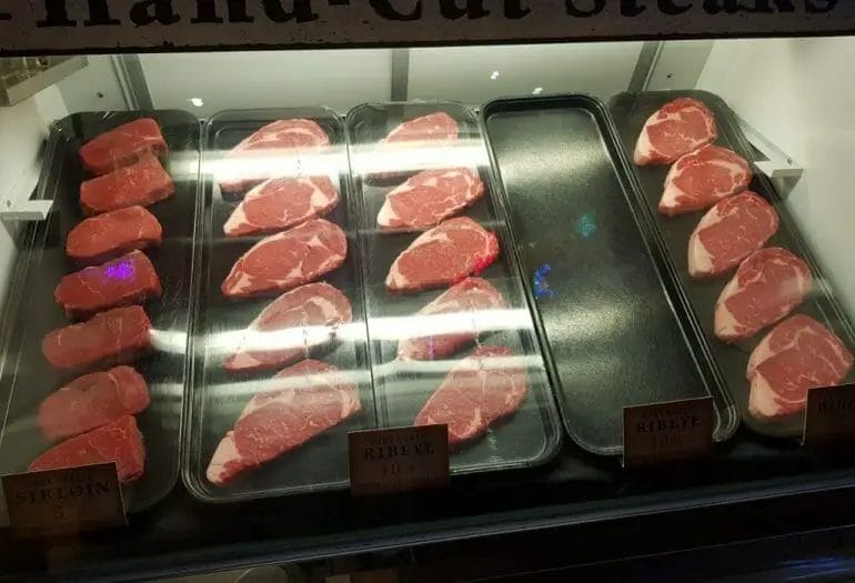How Does Texas Roadhouse Cook Their Steaks? | LibertyCheeseSteaks.com
