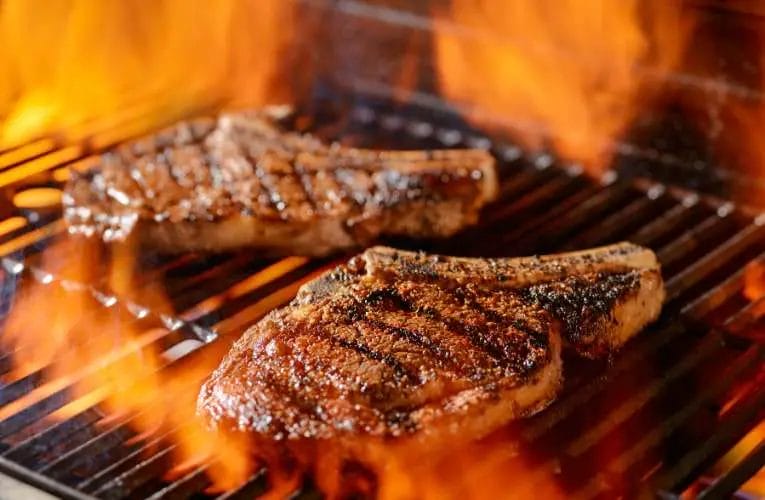 Cook Steak on Open Fire 2