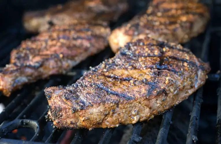 How To Grill A New York Strip Steak On Charcoal 4