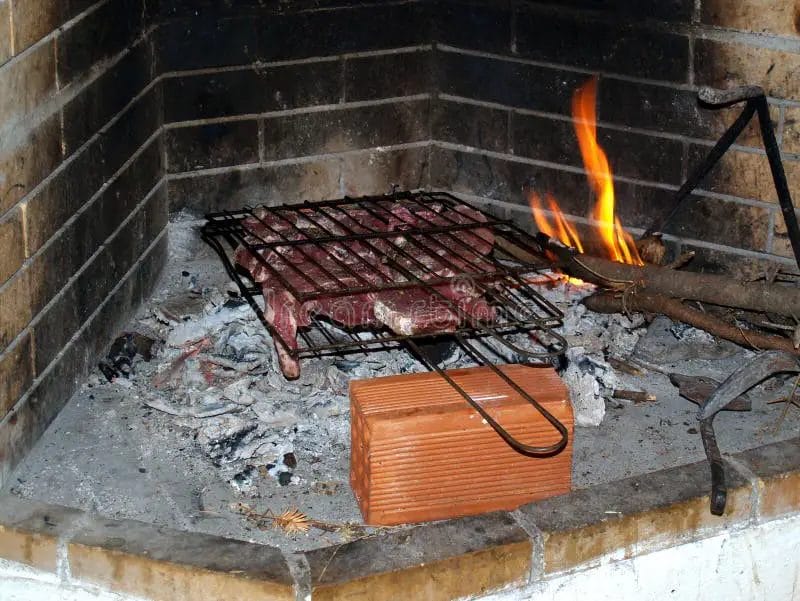 how long to cook steak on open fire
