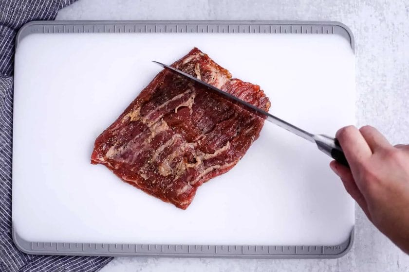 how to cut against the grain skirt steak
